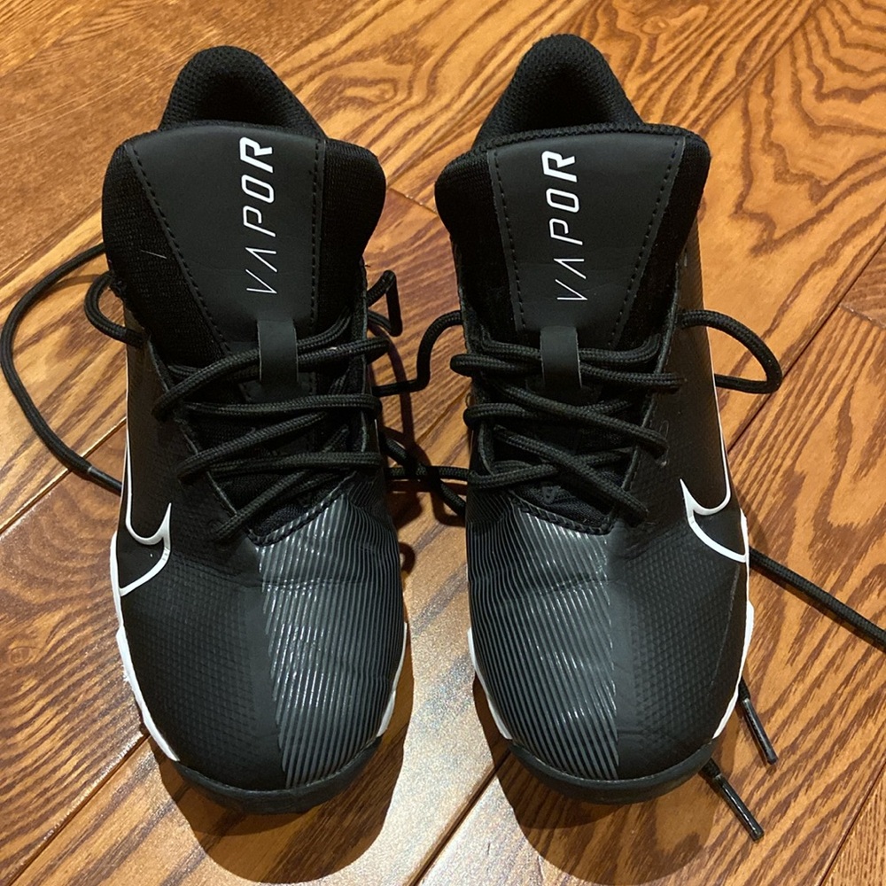 Black Nike Vapor Cleats ultra fly 3 - Picture 2 of 5